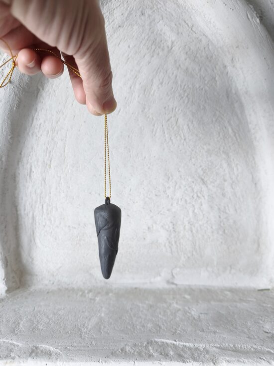 Dowsing pendulum